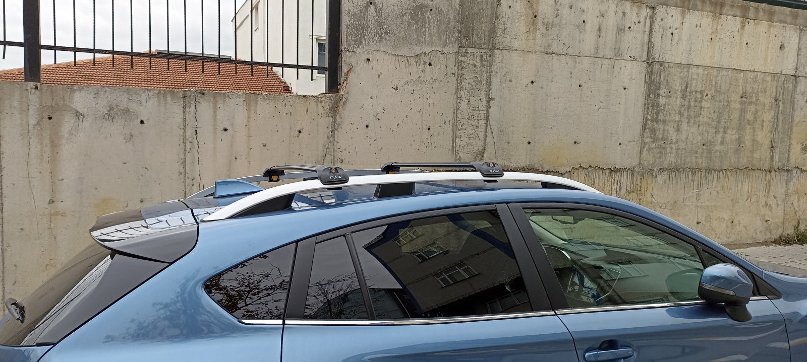 Compatible with Subaru Crosstrek 2017- Onwards upgraded roof rail model, Roof crossbars Silver Color Compatible with Subaru Crosstrek 2017- Onwards upgraded roof rail model, Roof crossbars Silver Color